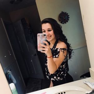 Meet your Posher, Jillian